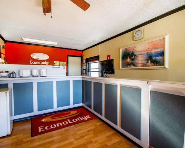 Econo Lodge Erlanger Buitenkant foto